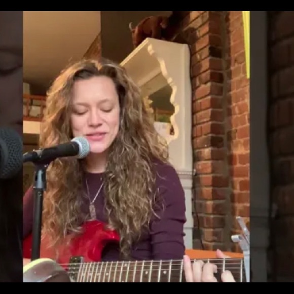 Meet your Posher, Brittany - Picture 1 of 1